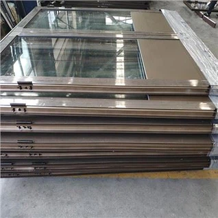 کھڑکیاں اور دروازے